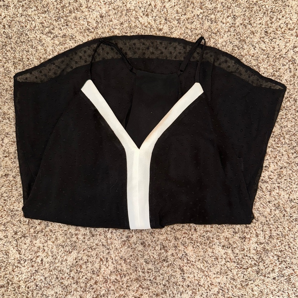 black tank top - size L - Picture 3 of 4